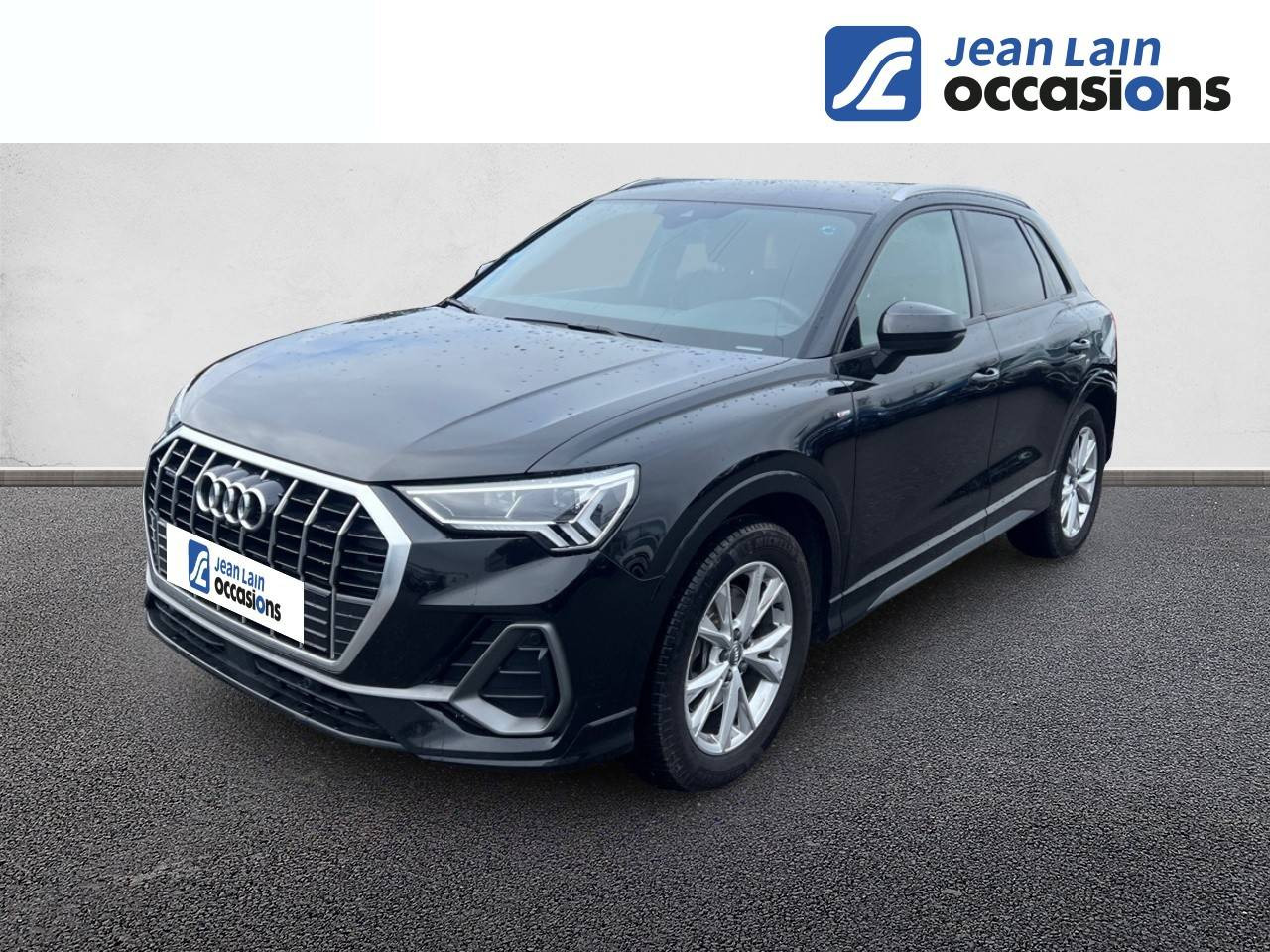 Vente en ligne AUDI Q3 Q3 40 TFSI 190 ch S tronic 7 Quattro S line de 2019 au prix de 32 990 €