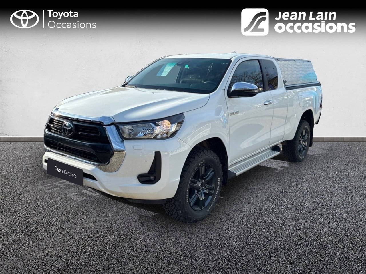 Vente en ligne TOYOTA HILUX X-TRA CABINE HILUX X-TRA CAB 4WD 2.4L 150 D-4D BVA LEGENDE de 2025 au prix de 44 990 €