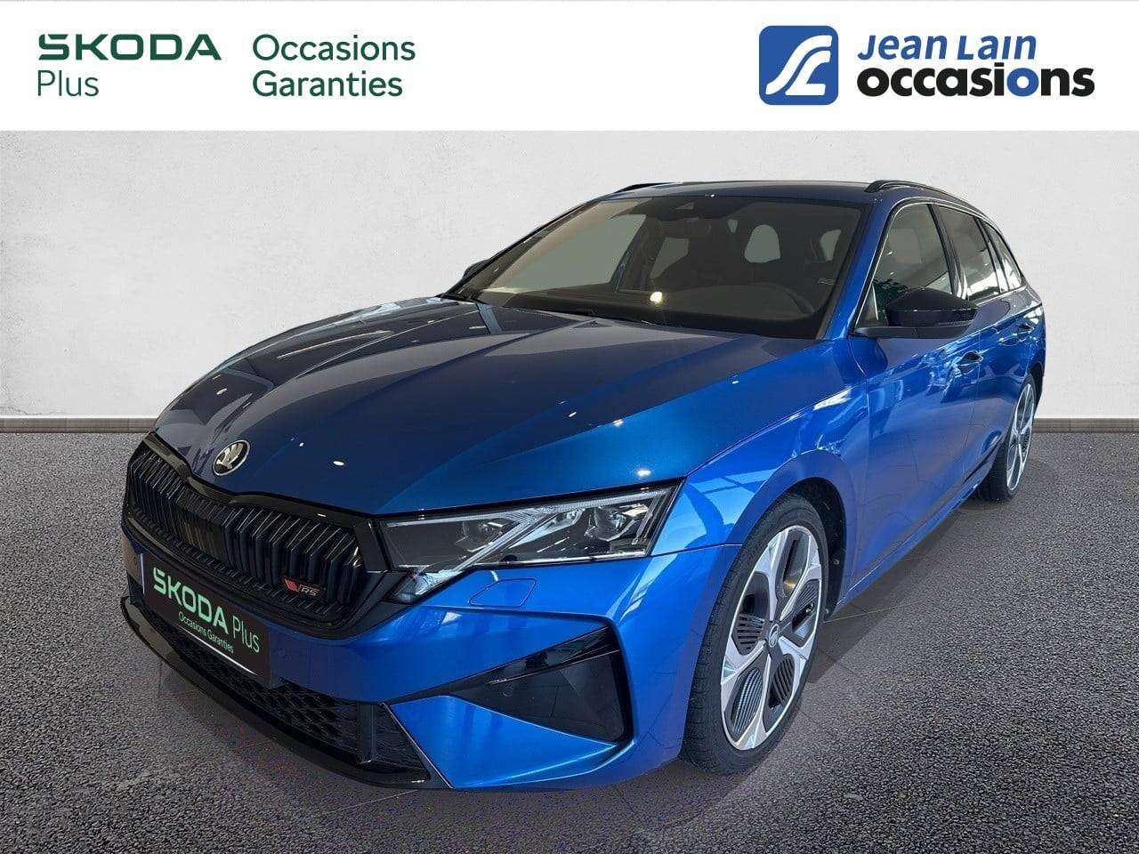 Vente en ligne SKODA OCTAVIA COMBI Octavia Combi 2.0 TFSI 265 ch DSG7 RS de 2025 au prix de 43 990 €