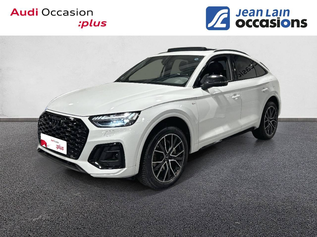 Vente en ligne AUDI Q5 SPORTBACK Q5 Sportback 55 TFSIe 367 S tronic 7 Quattro Black Edition de 2024 au prix de 67 290 €