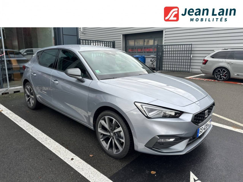 SEAT Leon 1.4 e-Hybrid 204 ch DSG6 FR faible km de 2023 avec 7500 kms en  vente à 38650 €