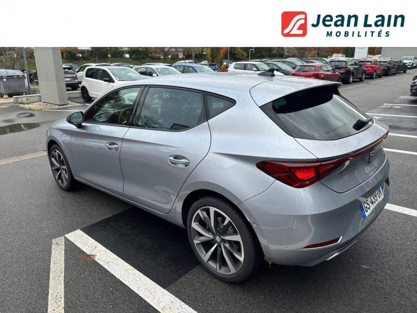 SEAT Leon 1.4 e-Hybrid 204 ch DSG6 FR faible km de 2023 avec 7500 kms en  vente à 38650 €