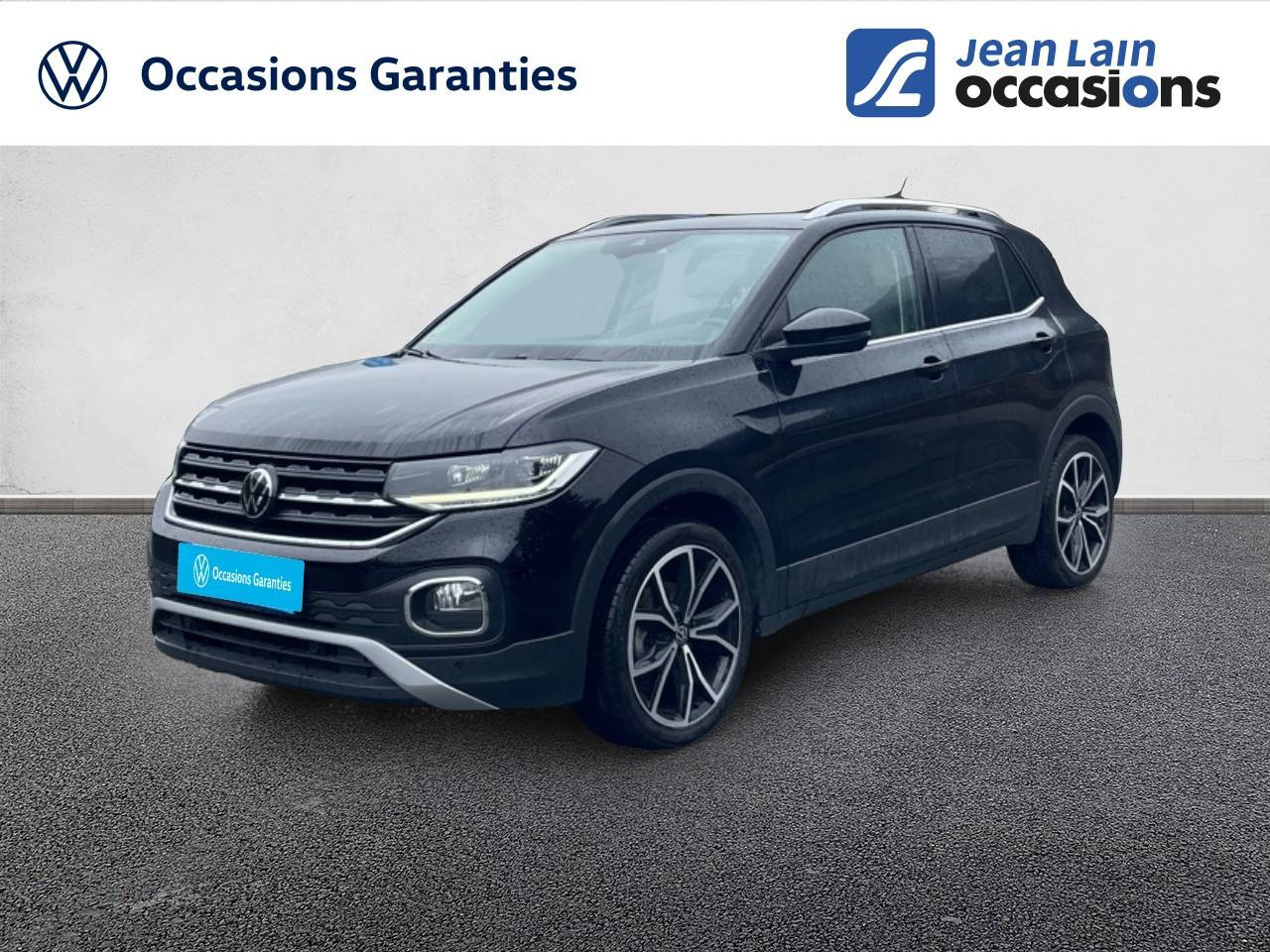 Vente en ligne VOLKSWAGEN T-CROSS T-Cross 1.0 TSI 110 Start/Stop DSG7 Carat de 2022 au prix de 21 990 €