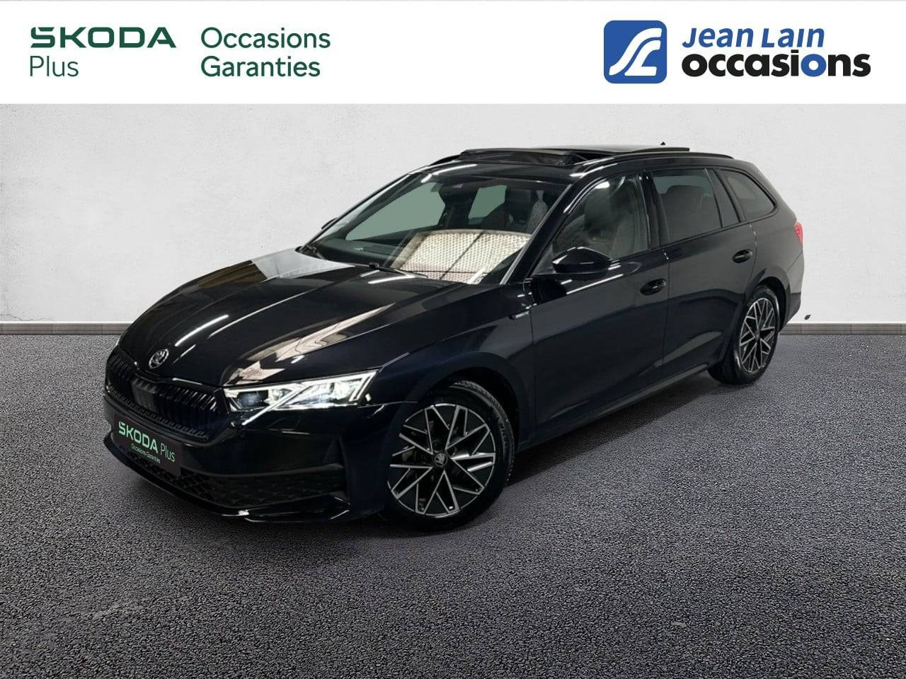Vente en ligne SKODA OCTAVIA COMBI Octavia Combi 2.0 TDI 150 ch SCR DSG7 Sportline de 2025 au prix de 36 990 €