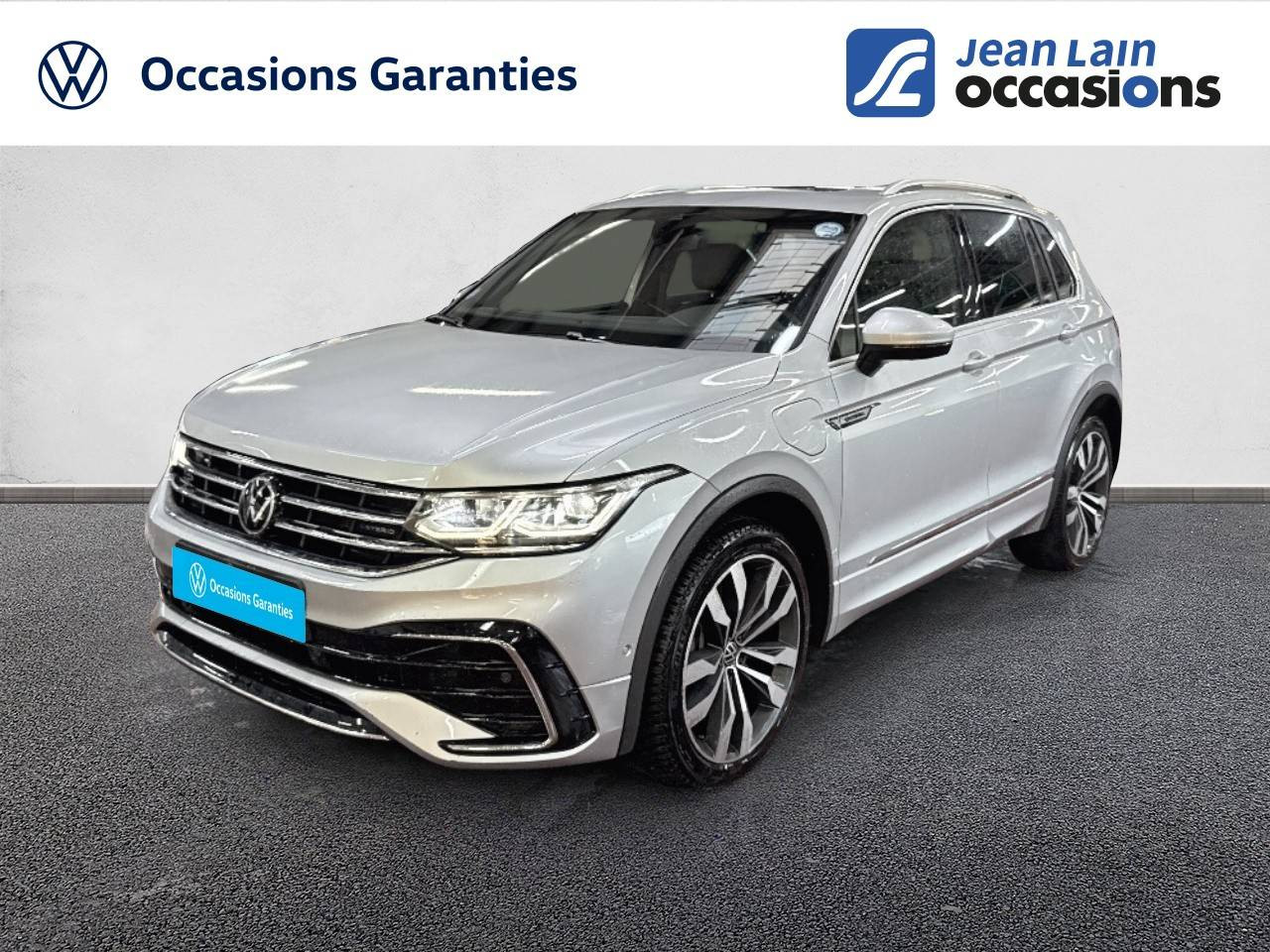 Vente en ligne VOLKSWAGEN TIGUAN Tiguan 1.4 eHybrid 245ch DSG6 R-Line Exclusive de 2022 au prix de 36 490 €