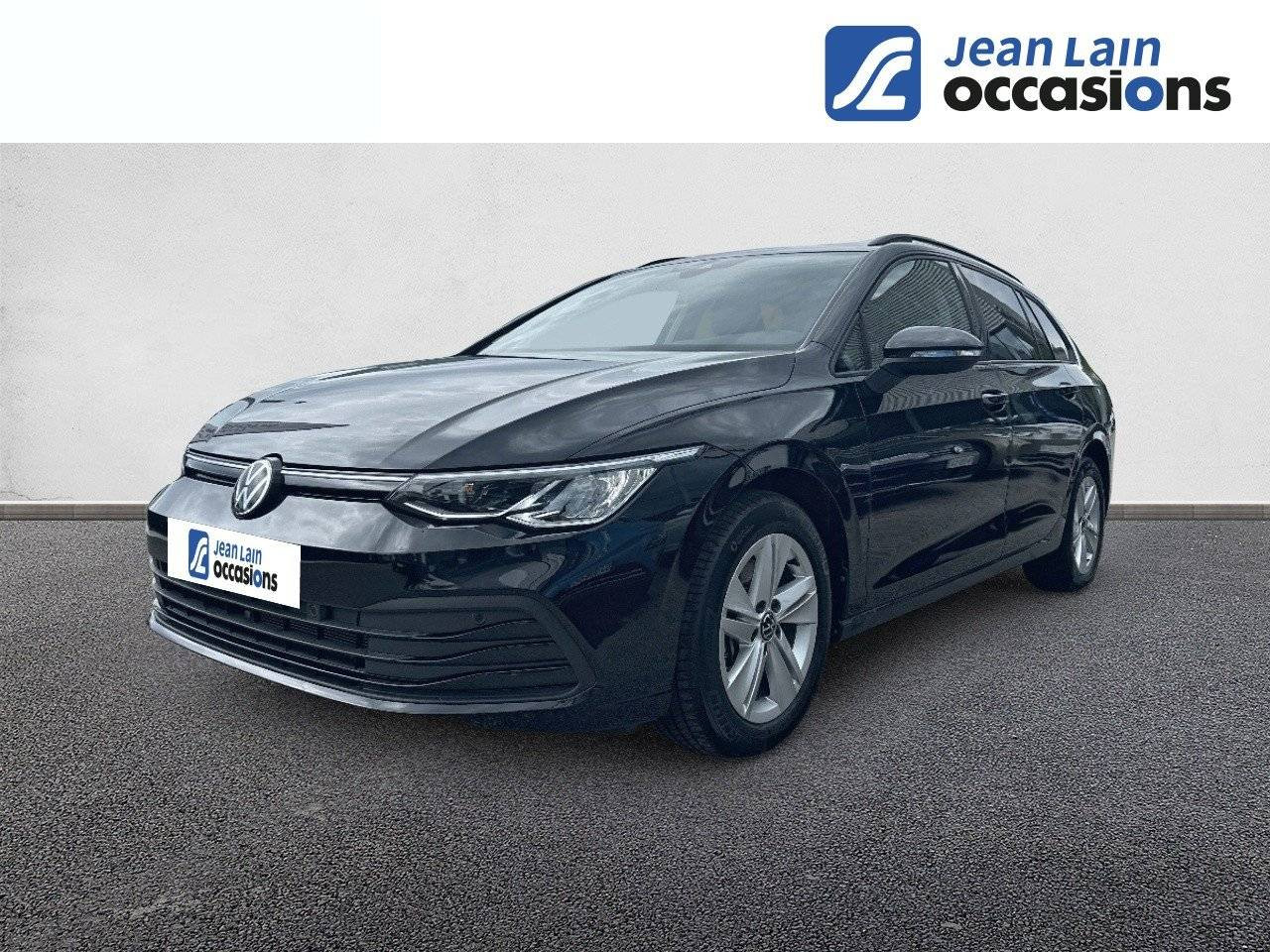 Vente en ligne VOLKSWAGEN GOLF SW Golf SW 2.0 TDI SCR 116 DSG7 Life Plus de 2023 au prix de 25 990 €