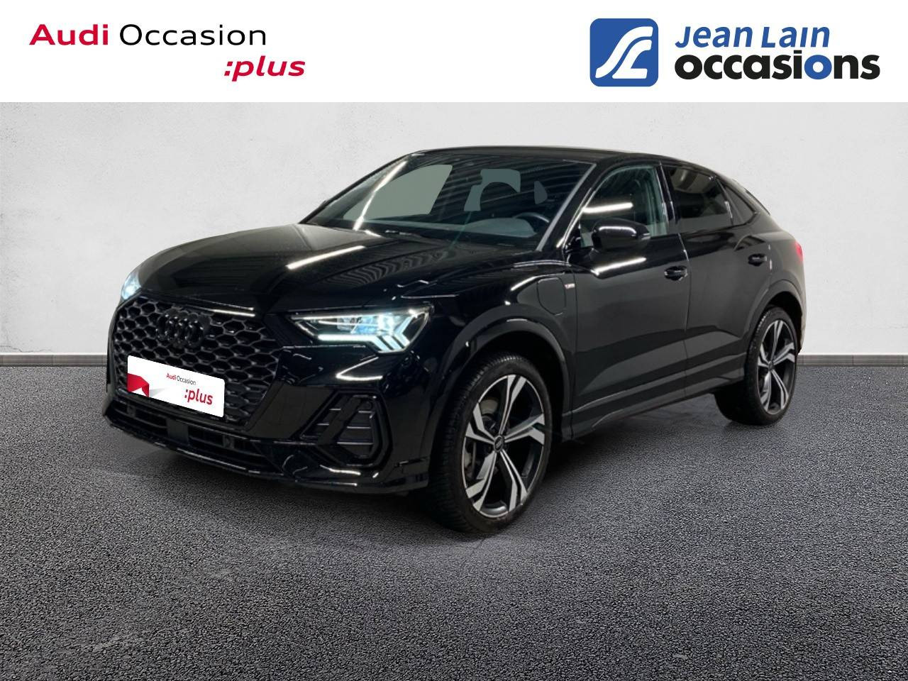 Vente en ligne AUDI Q3 SPORTBACK Q3 Sportback 45 TFSIe  245 ch S tronic 6 S line de 2023 au prix de 49 900 €