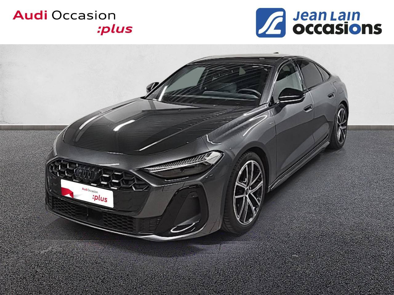 Vente en ligne AUDI A5 A5 e-hybrid 367 ch S tronic 7 Quattro S line de 2025 au prix de 63 990 €