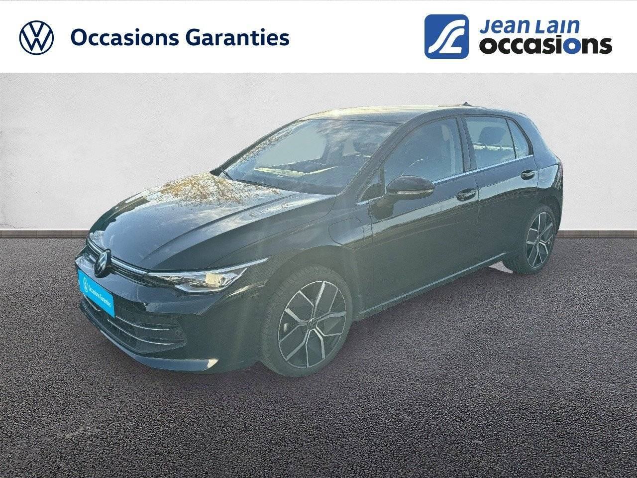 Vente en ligne VOLKSWAGEN GOLF Golf 1.5 eHybrid 204 DSG6 Style de 2024 au prix de 36 490 €