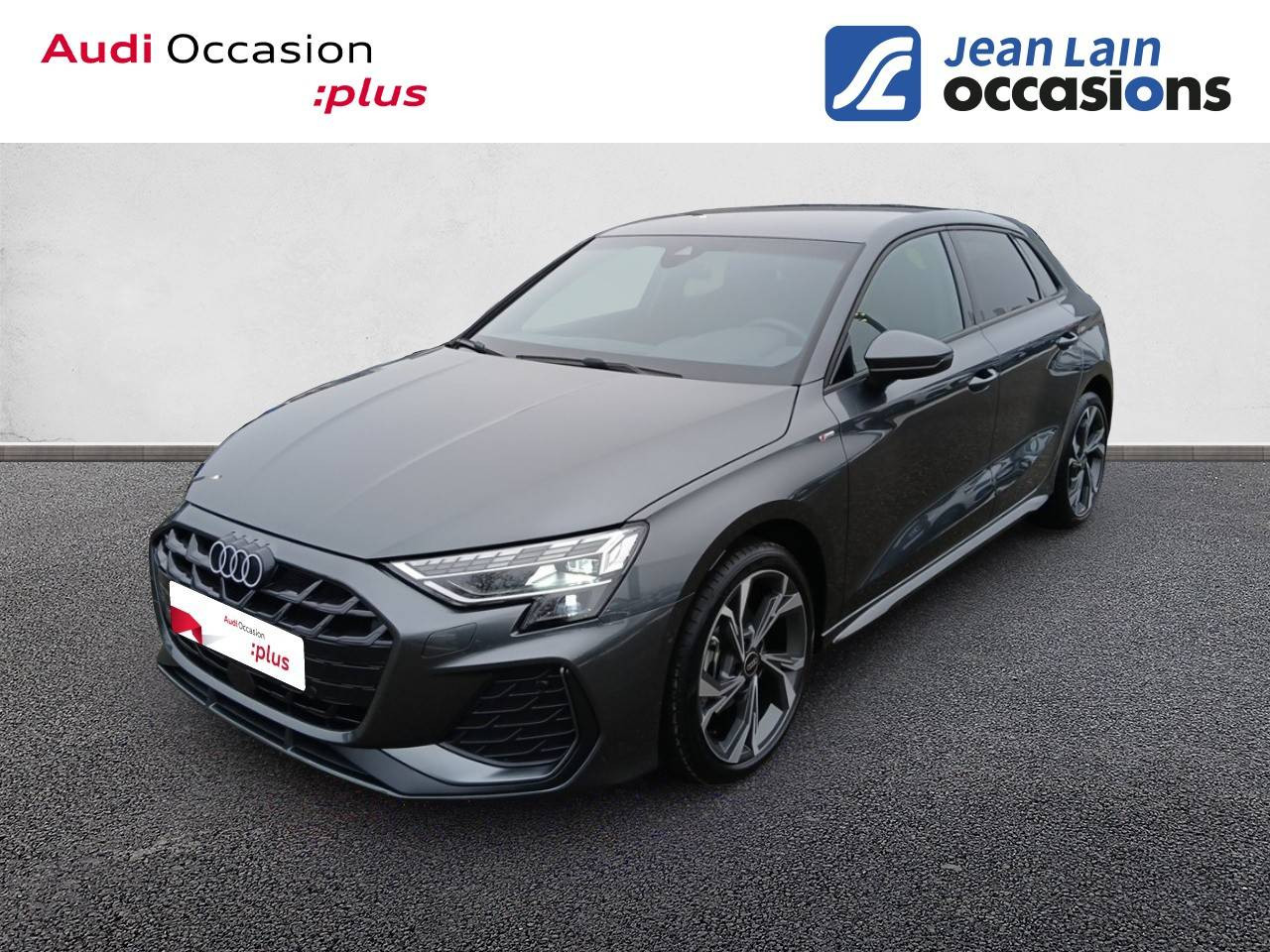 Vente en ligne AUDI A3 SPORTBACK A3 Sportback TFSI Mild Hybrid 116 S tronic 7 S line de 2025 au prix de 33 490 €