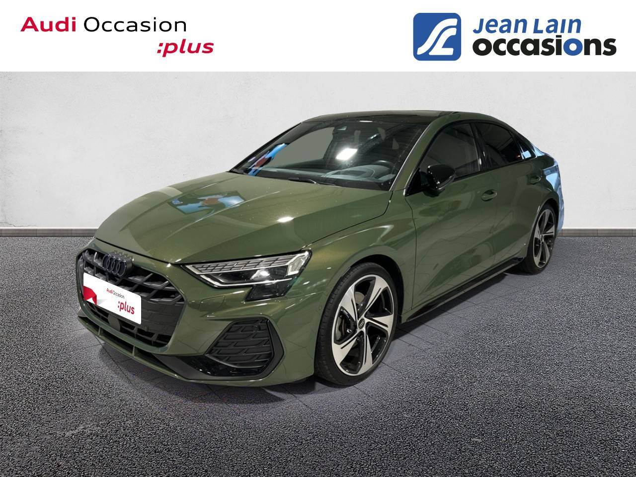 Vente en ligne AUDI A3 BERLINE A3 Berline TFSI Mild Hybrid 150 S tronic 7 S line de 2024 au prix de 37 990 €