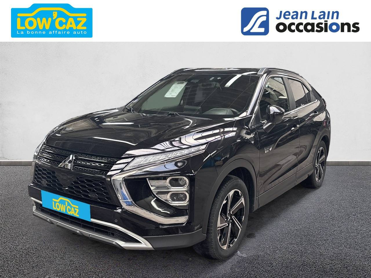 Vente en ligne MITSUBISHI ECLIPSE CROSS MY21 Eclipse Cross 2.4 MIVEC PHEV Twin Motor 4WD Intense de 2021 au prix de 20 490 €