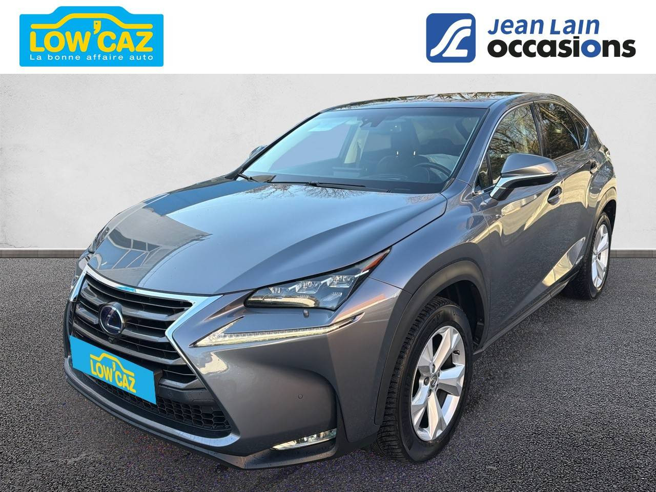 Vente en ligne LEXUS NX NX 300h 4WD Executive E-CVT de 2016 au prix de 24 490 €