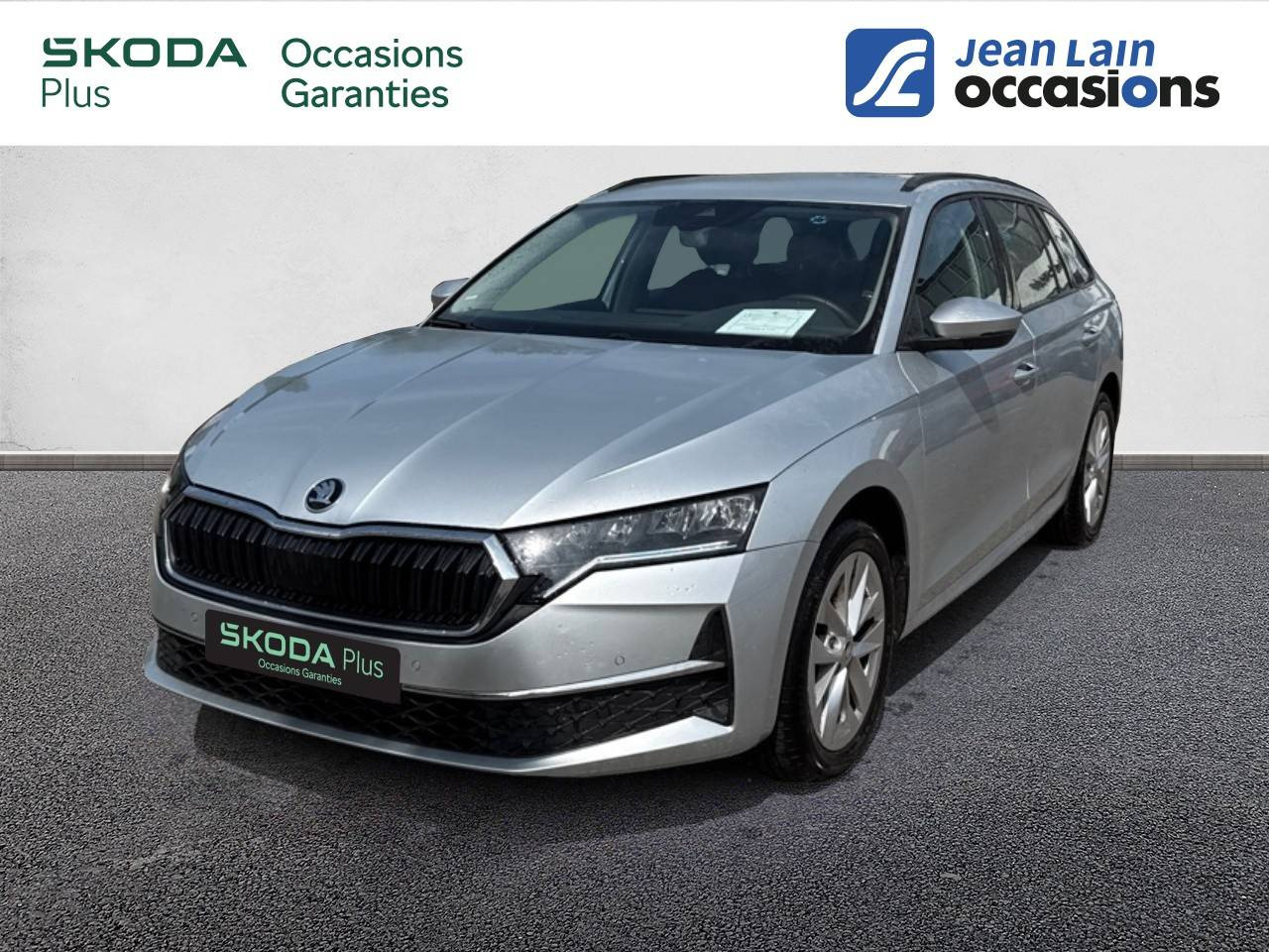 Vente en ligne SKODA OCTAVIA COMBI Octavia Combi 2.0 TDI 150 ch SCR DSG7 Selection de 2025 au prix de 32 590 €