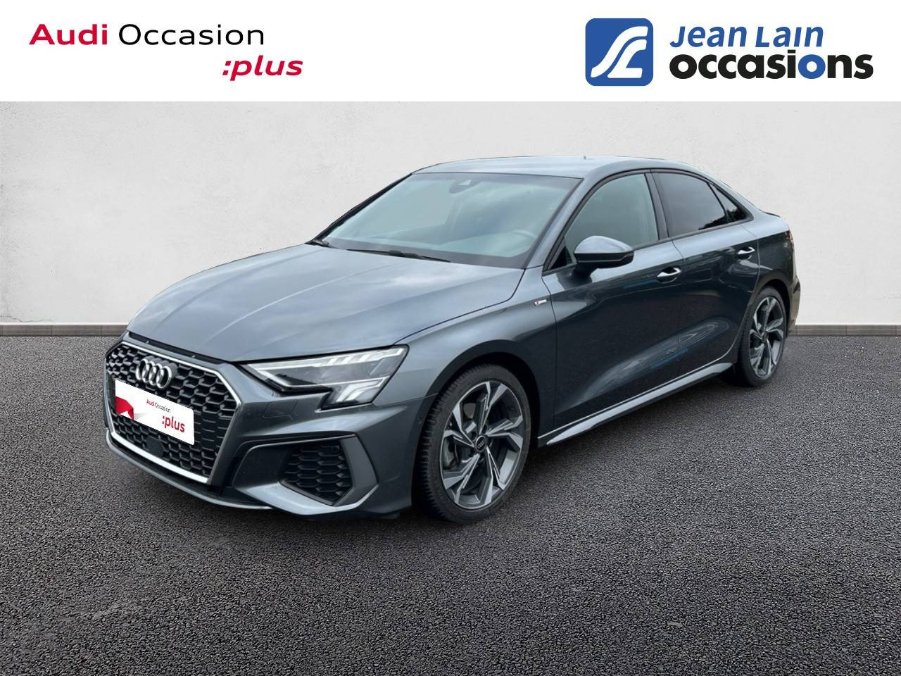 Vente en ligne AUDI A3 BERLINE A3 Berline 35 TFSI Mild Hybrid 150 S tronic 7 S Line de 2022 au prix de 30 190 €