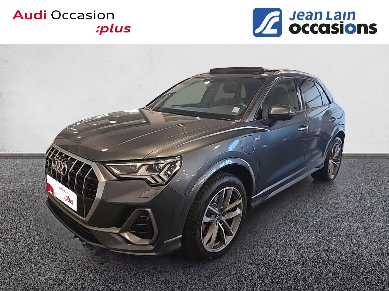 Vente en ligne AUDI Q3 Q3 45 TFSIe 245 ch S tronic 6 S line de 2021 au prix de 35 990 €
