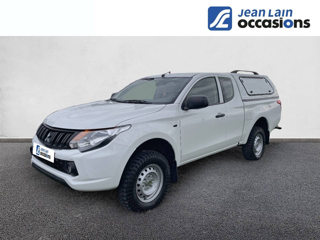 Vente en ligne MITSUBISHI L200 CLUB CAB MY19 L200 CLUB CAB 2.4 DI-D 154 4WD INVITE de 2018 au prix de 27 000 €