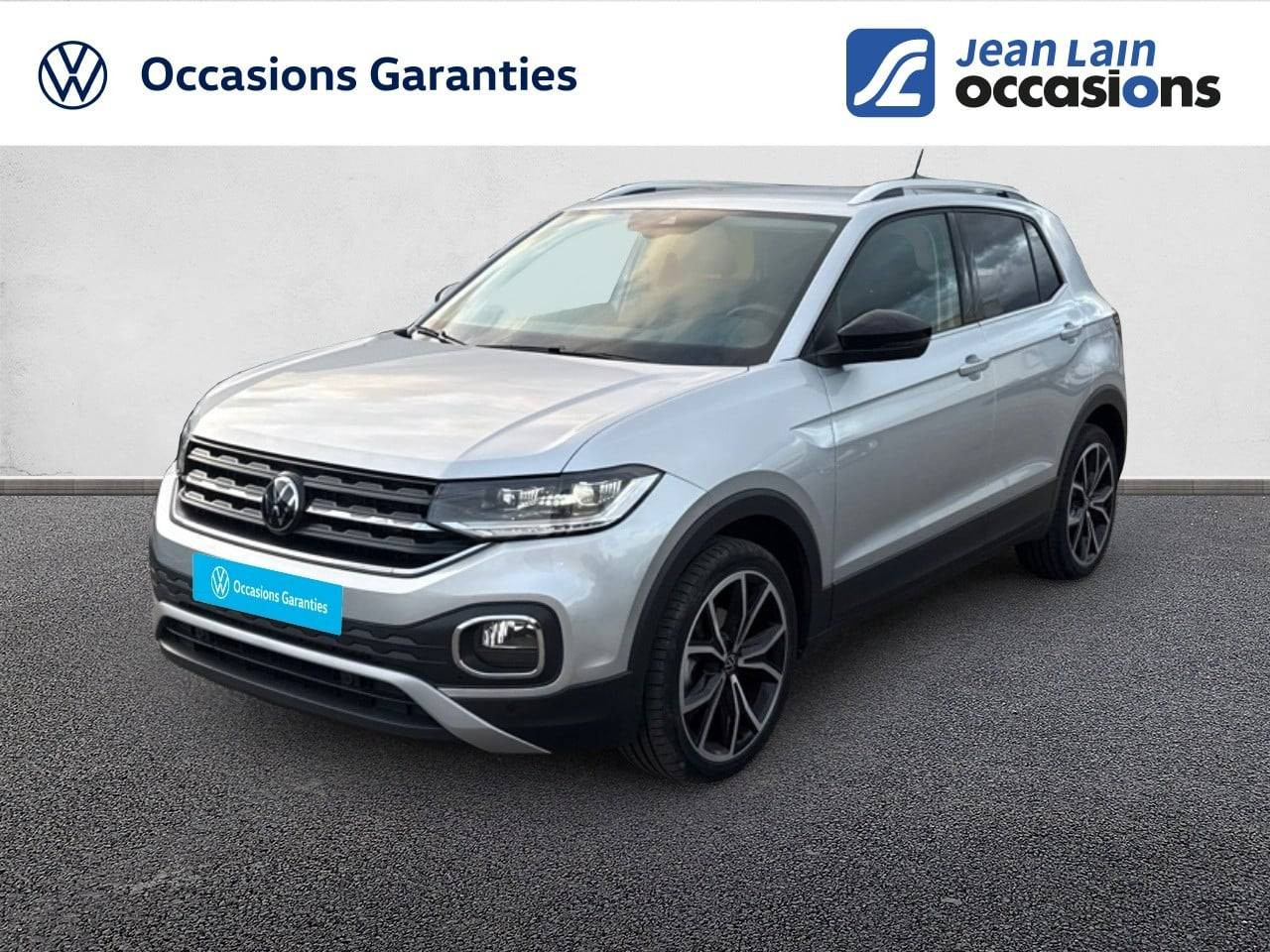 Vente en ligne VOLKSWAGEN T-CROSS T-Cross 1.0 TSI 110 Start/Stop BVM6 R-Line Tech de 2023 au prix de 23 490 €