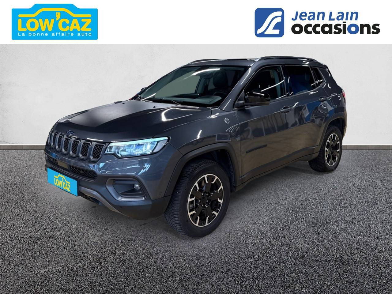 Vente en ligne JEEP COMPASS Compass 1.3 PHEV T4 240 ch 4xe eAWD Trailhawk de 2022 au prix de 20 490 €