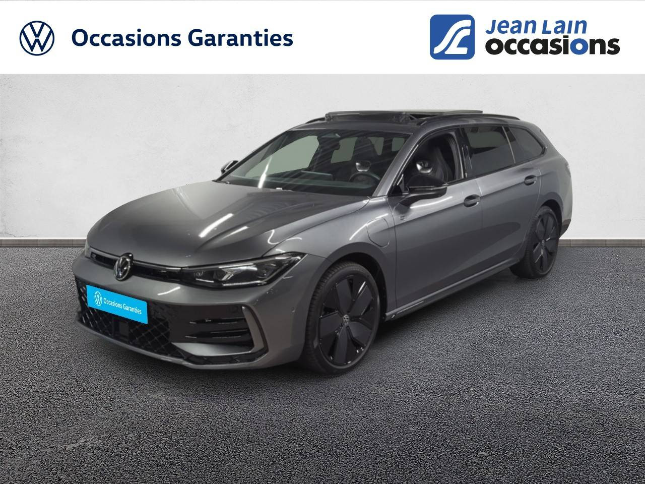 Vente en ligne VOLKSWAGEN PASSAT Passat 1.5 eHybrid 272 DSG6 R-Line de 2024 au prix de 49 190 €