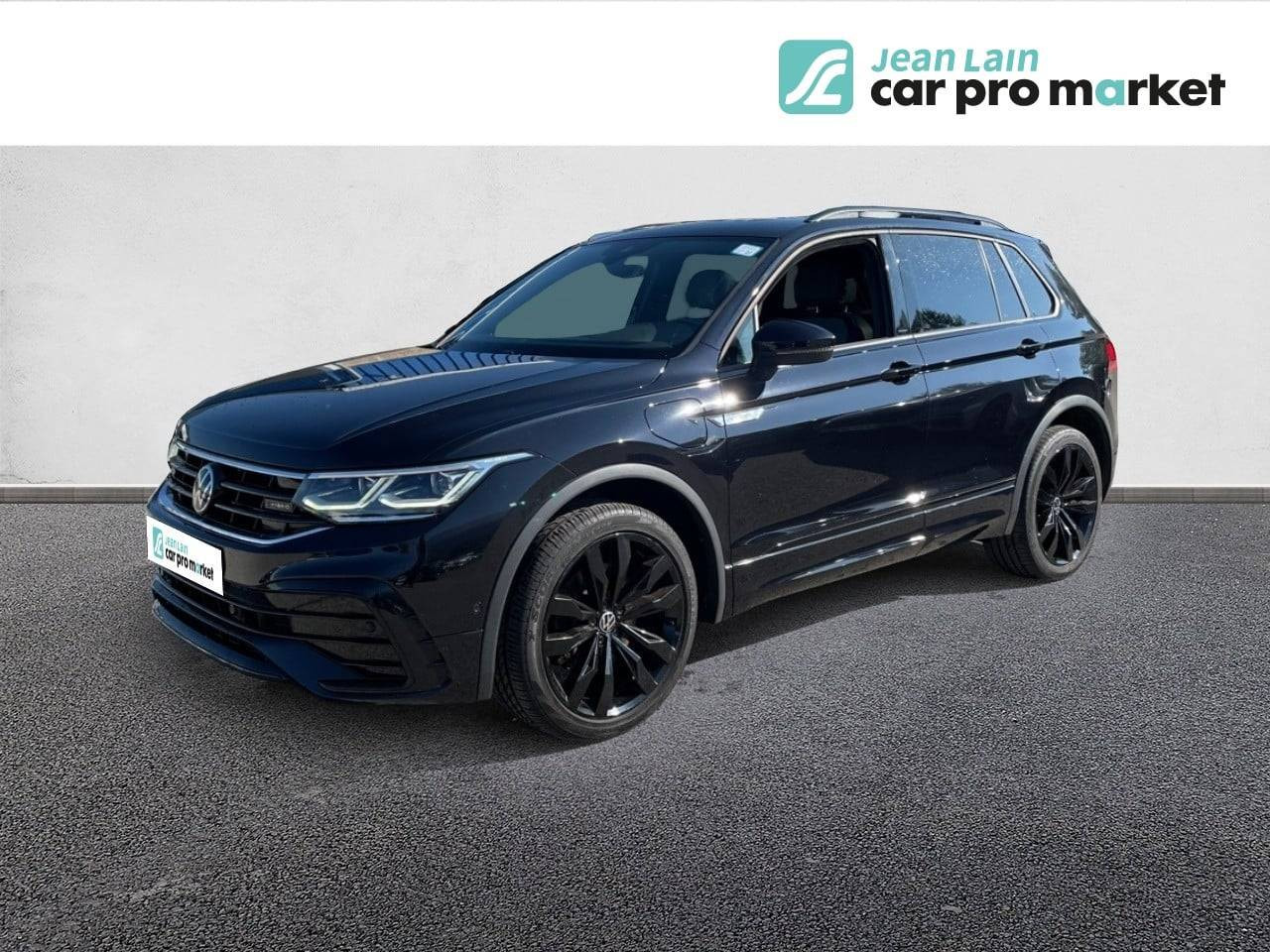 Vente en ligne VOLKSWAGEN TIGUAN Tiguan 1.4 eHybrid 245ch DSG6 R-Line de 2023 au prix de 35 490 €