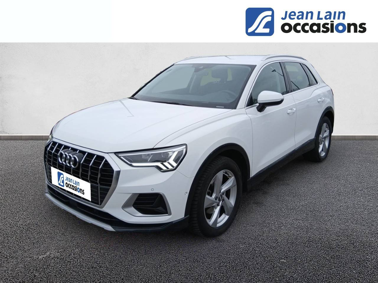 Vente en ligne AUDI Q3 Q3 35 TFSI 150 ch S tronic 7 Design Luxe de 2019 au prix de 27 190 €