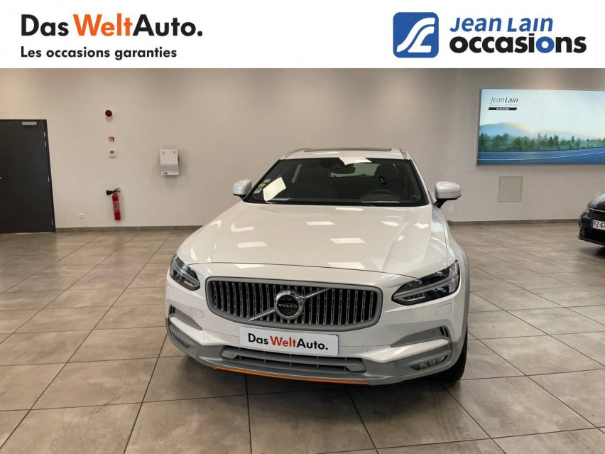 VOLVO V90 CROSS COUNTRY V90 Cross Country D4 AWD 190 ch Geartronic 8 Cross Country Luxe 21/03/2018
                                                     en vente à Voiron - Image n°2