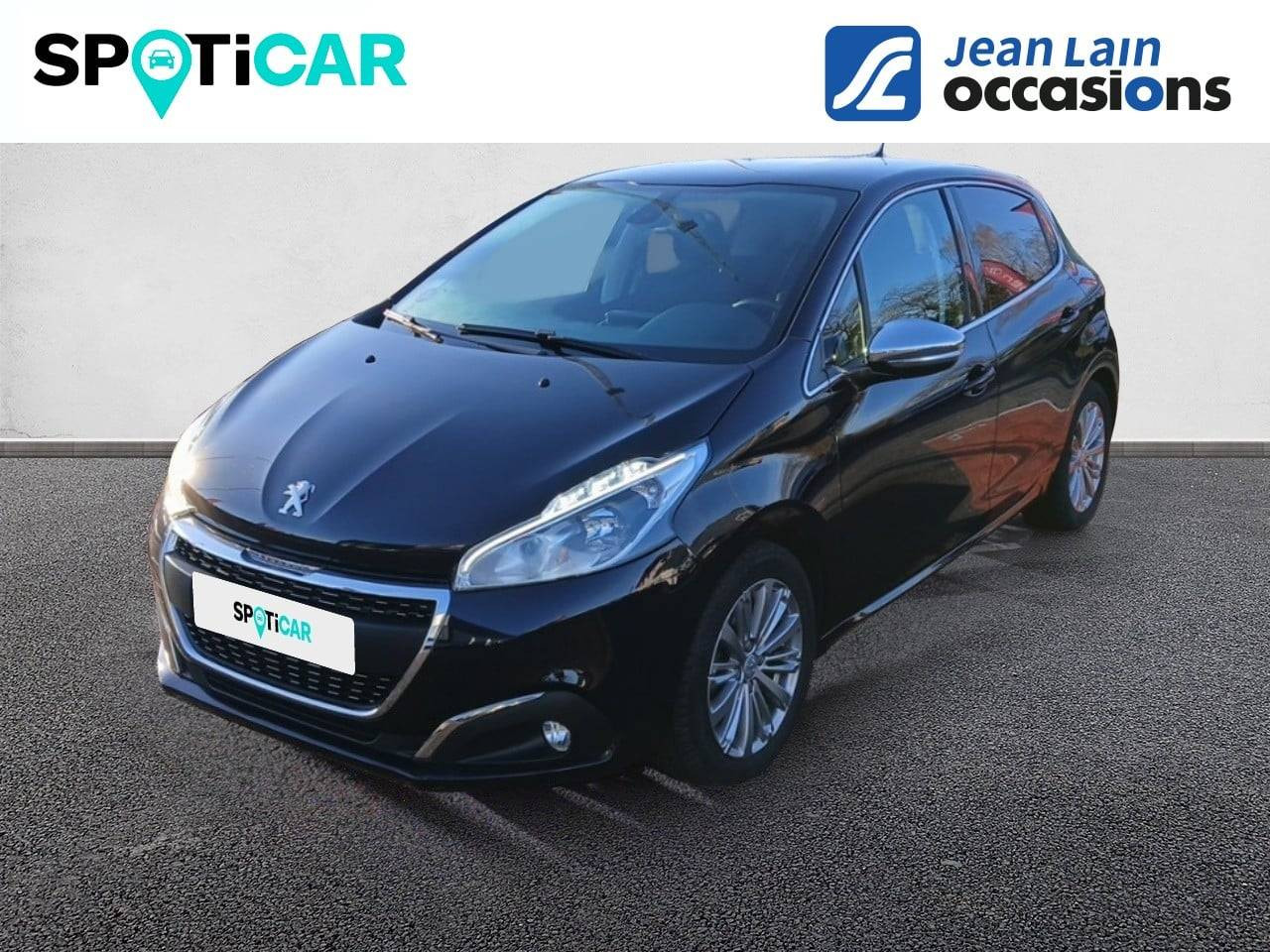 Vente en ligne PEUGEOT 208 208 PureTech 82ch S&S BVM5 Allure de 2019 au prix de 8 574 €