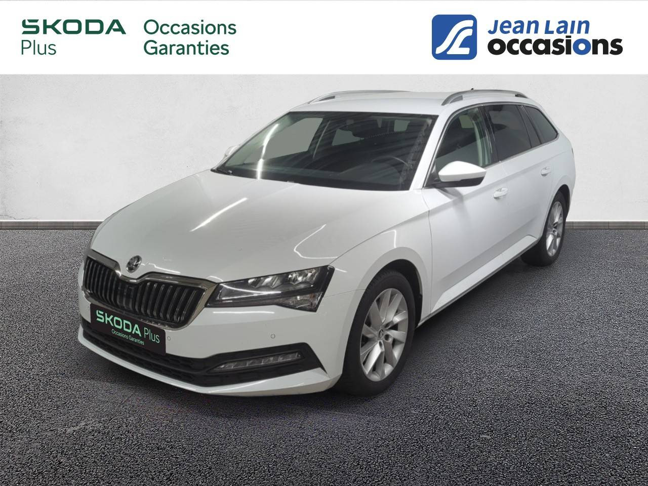 Vente en ligne SKODA SUPERB COMBI Superb Combi 2.0 TDI 150 SCR DSG7 Business de 2023 au prix de 29 490 €