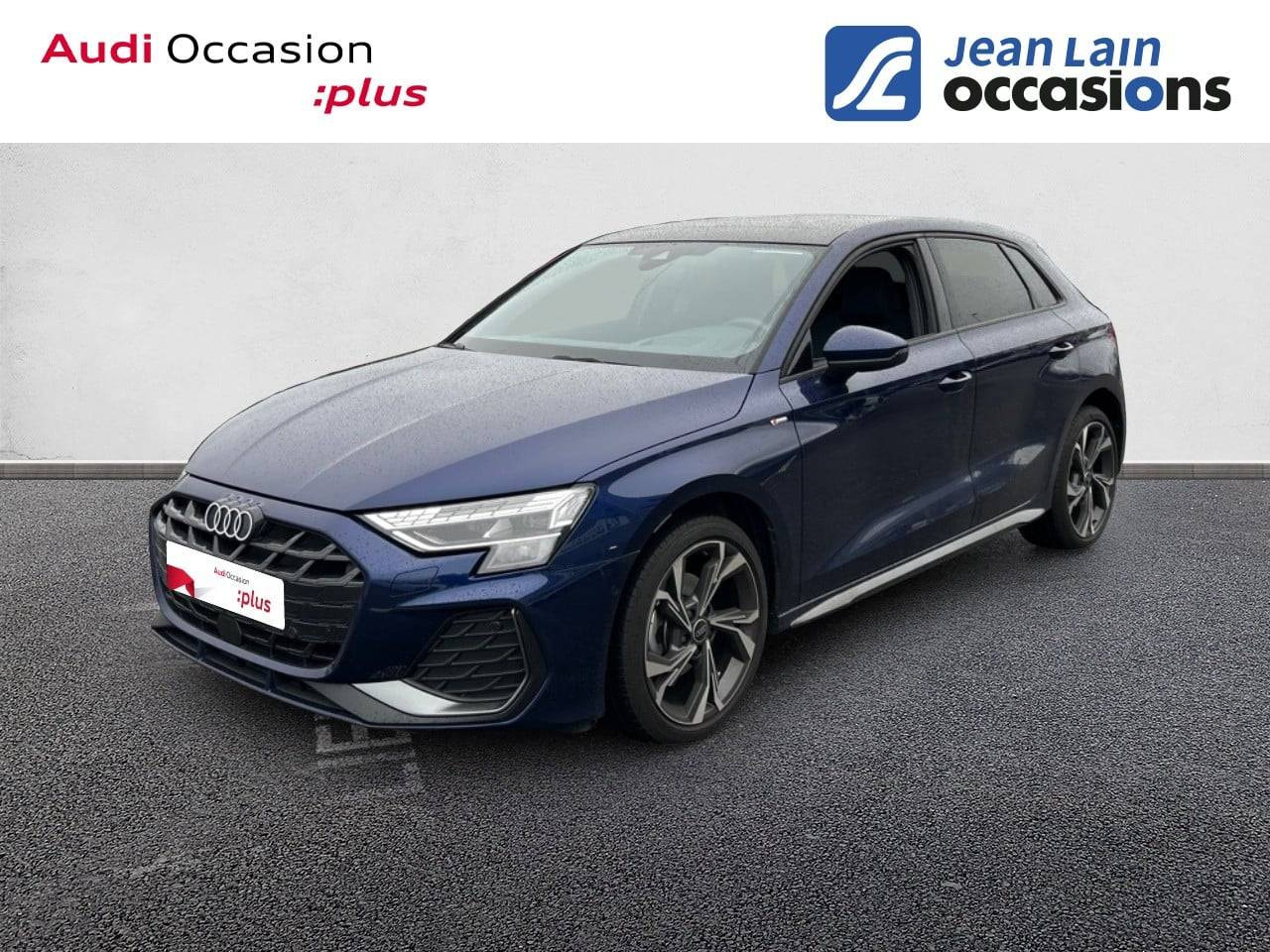 Vente en ligne AUDI A3 SPORTBACK A3 Sportback TFSI Mild Hybrid 150 S tronic 7 S line de 2025 au prix de 38 990 €