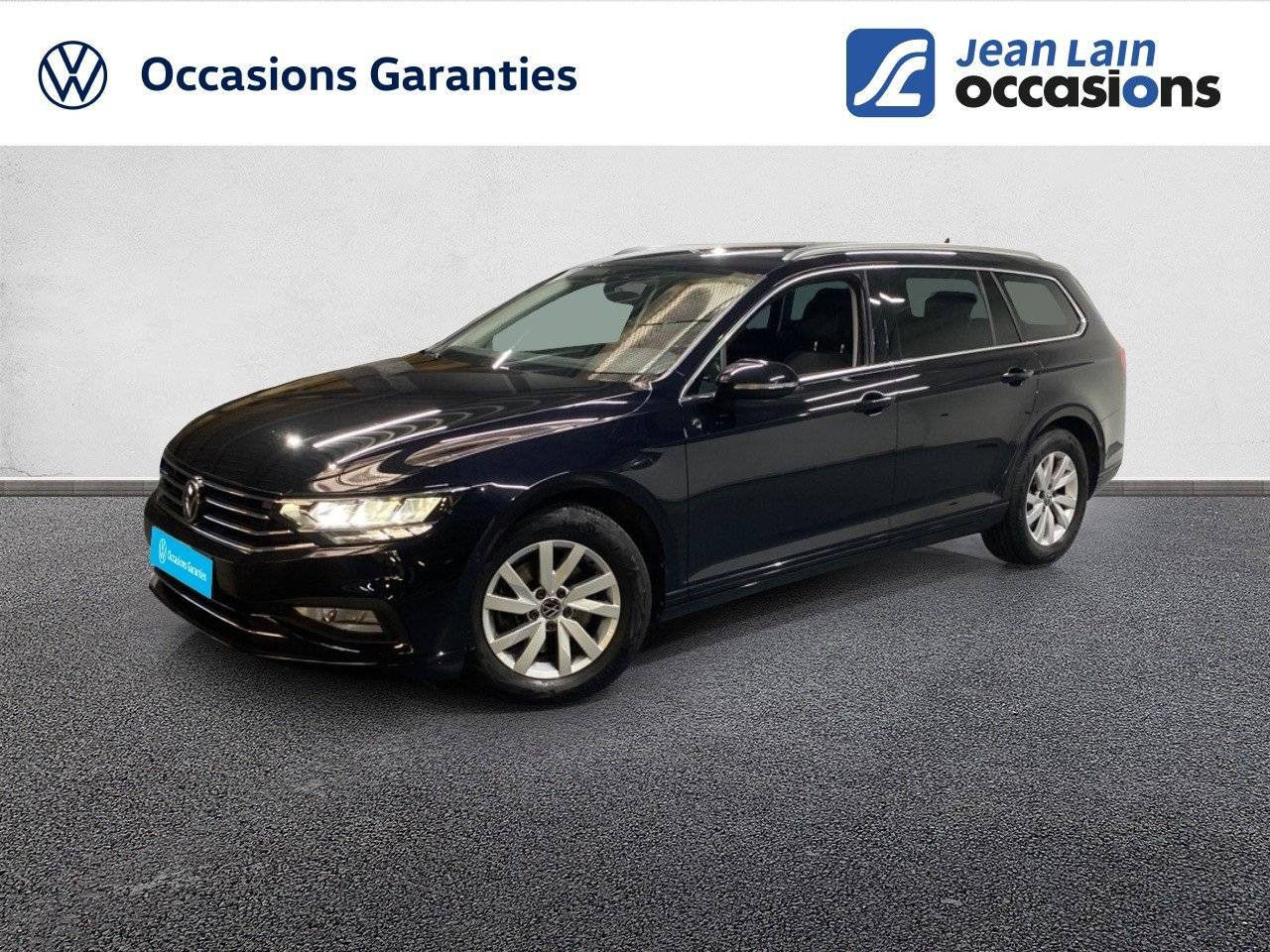 Vente en ligne VOLKSWAGEN PASSAT SW Passat SW 2.0 TDI EVO SCR 150 DSG7 Life Plus de 2023 au prix de 26 590 €