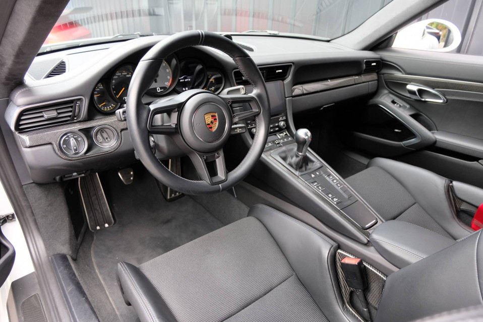 PORSCHE 911 GT3 911 GT3 TOURING 12/03/2018
                                                     en vente à Grésy-sur-Aix - Image n°9
