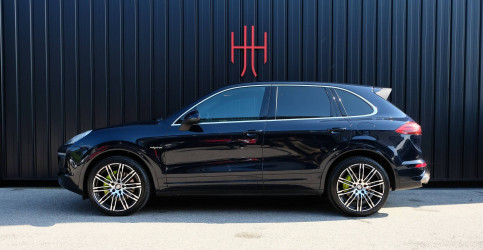 PORSCHE CAYENNE Cayenne 3.0 V6 416 ch S E-Hybrid Tiptronic A 03/10/2016 en vente à Grésy-sur-Aix