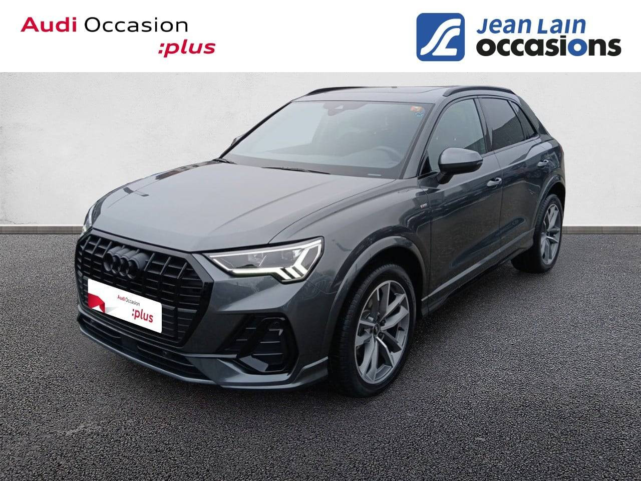 Vente en ligne AUDI Q3 Q3 35 TFSI 150 ch S tronic 7 Black Edition de 2024 au prix de 43 490 €