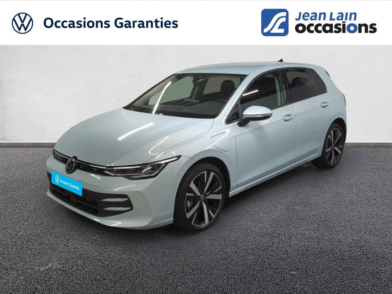 Vente en ligne VOLKSWAGEN GOLF Golf 1.5 eHybrid 204 DSG6 VW Edition de 2025 au prix de 36 290 €