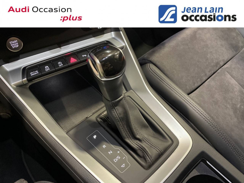 AUDI Q3 Q3 40 TDI 190 ch S tronic 7 Quattro Design Luxe 23/03/2019
                                                     en vente à Cessy - Image n°13
