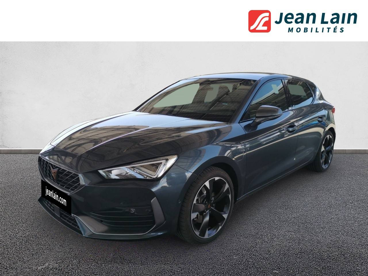 Vente en ligne CUPRA LEON Leon 1.4 e-HYBRID 204 ch DSG6 V de 2024 au prix de 31 690 €