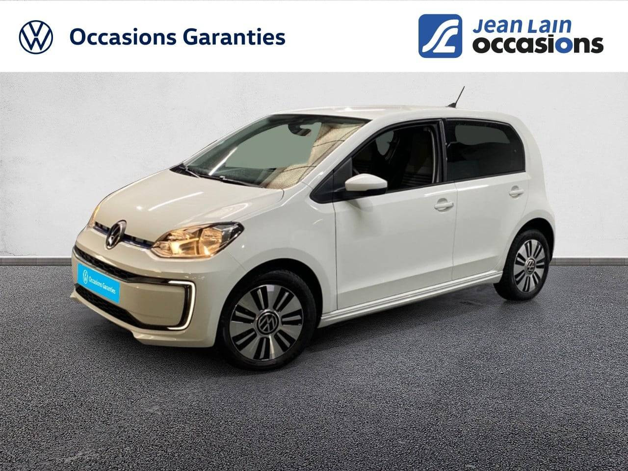 Vente en ligne VOLKSWAGEN E-UP! 2.0 e-up! 83 Electrique Life Plus de 2023 au prix de 14 090 €