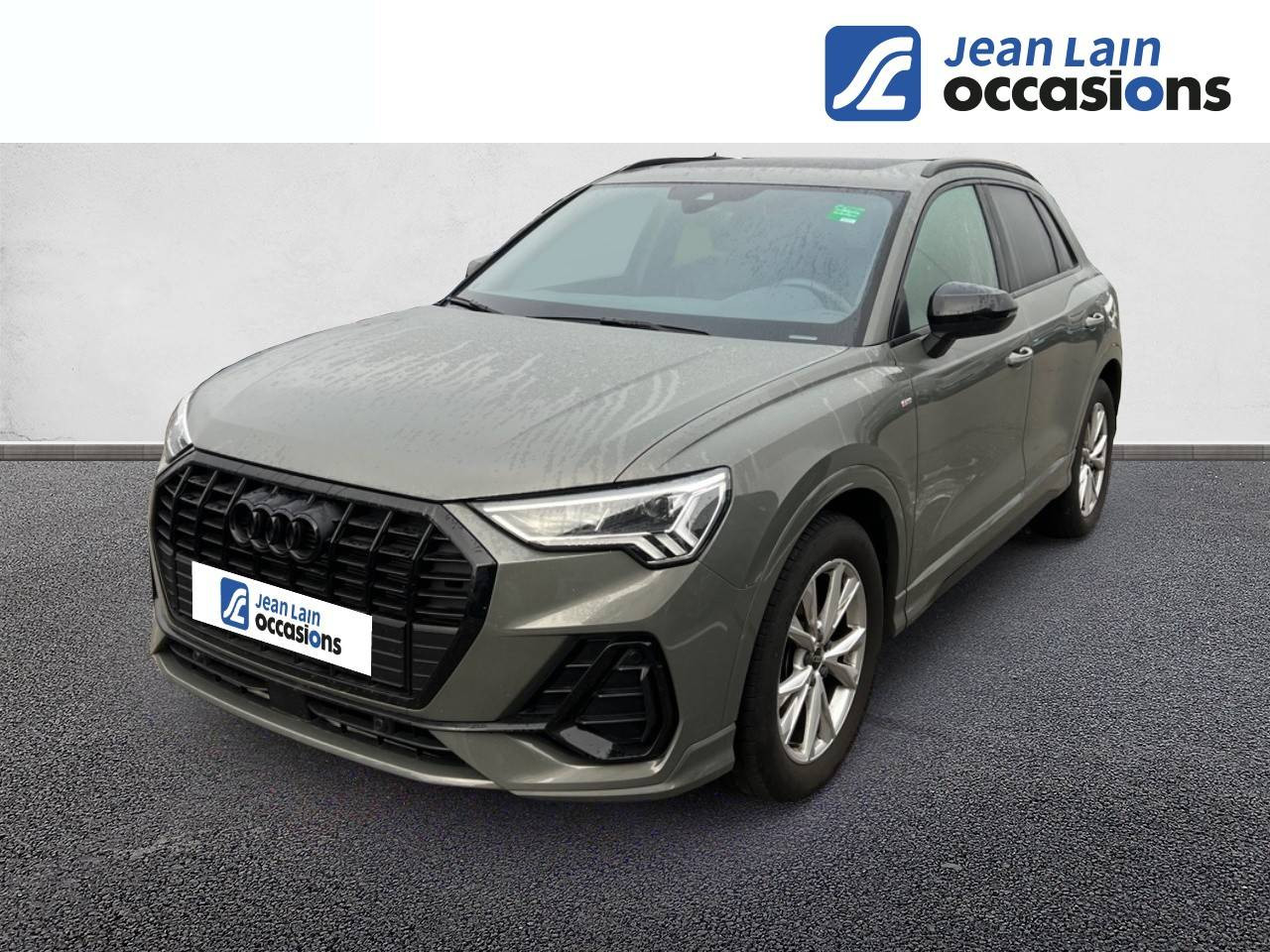 Vente en ligne AUDI Q3 Q3 35 TFSI 150 ch S tronic 7 S line plus de 2025 au prix de 44 290 €