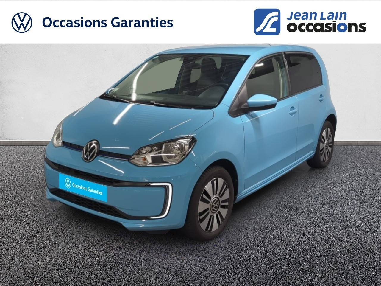 Vente en ligne VOLKSWAGEN E-UP! 2.0 e-up! 83 Electrique Life Plus de 2023 au prix de 13 790 €