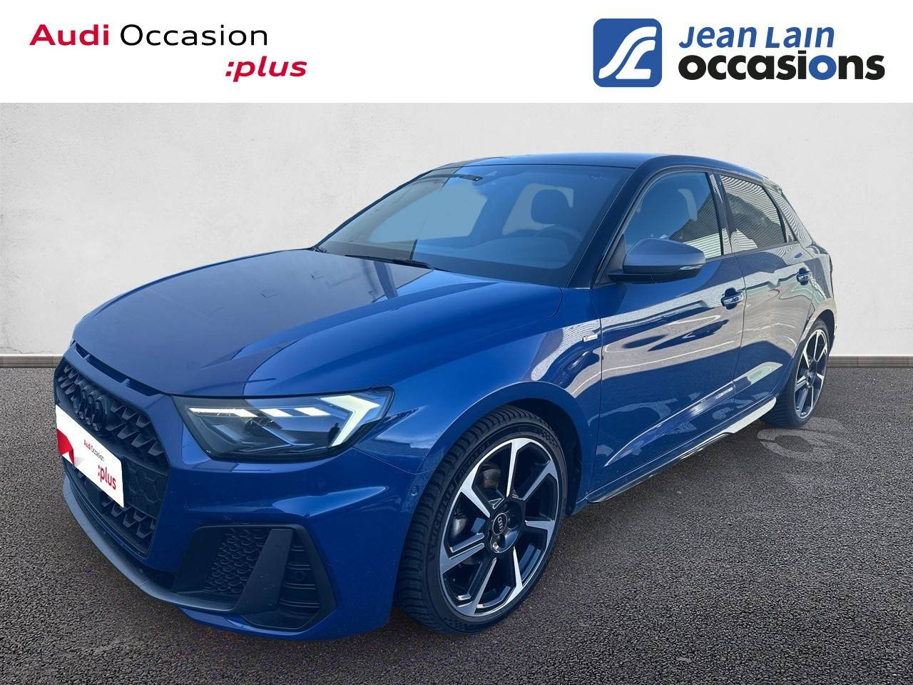 Vente en ligne AUDI A1 SPORTBACK A1 Sportback 35 TFSI 150 ch S tronic 7 Compétition de 2023 au prix de 28 490 €