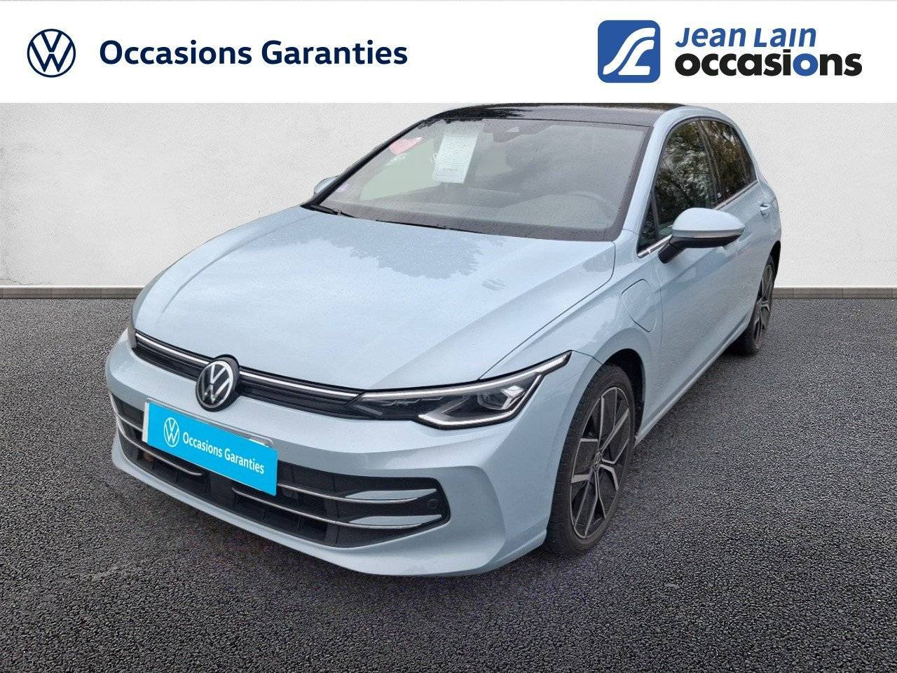 Vente en ligne VOLKSWAGEN GOLF Golf 1.5 eHybrid 204 DSG6 Edition 50 de 2024 au prix de 38 190 €