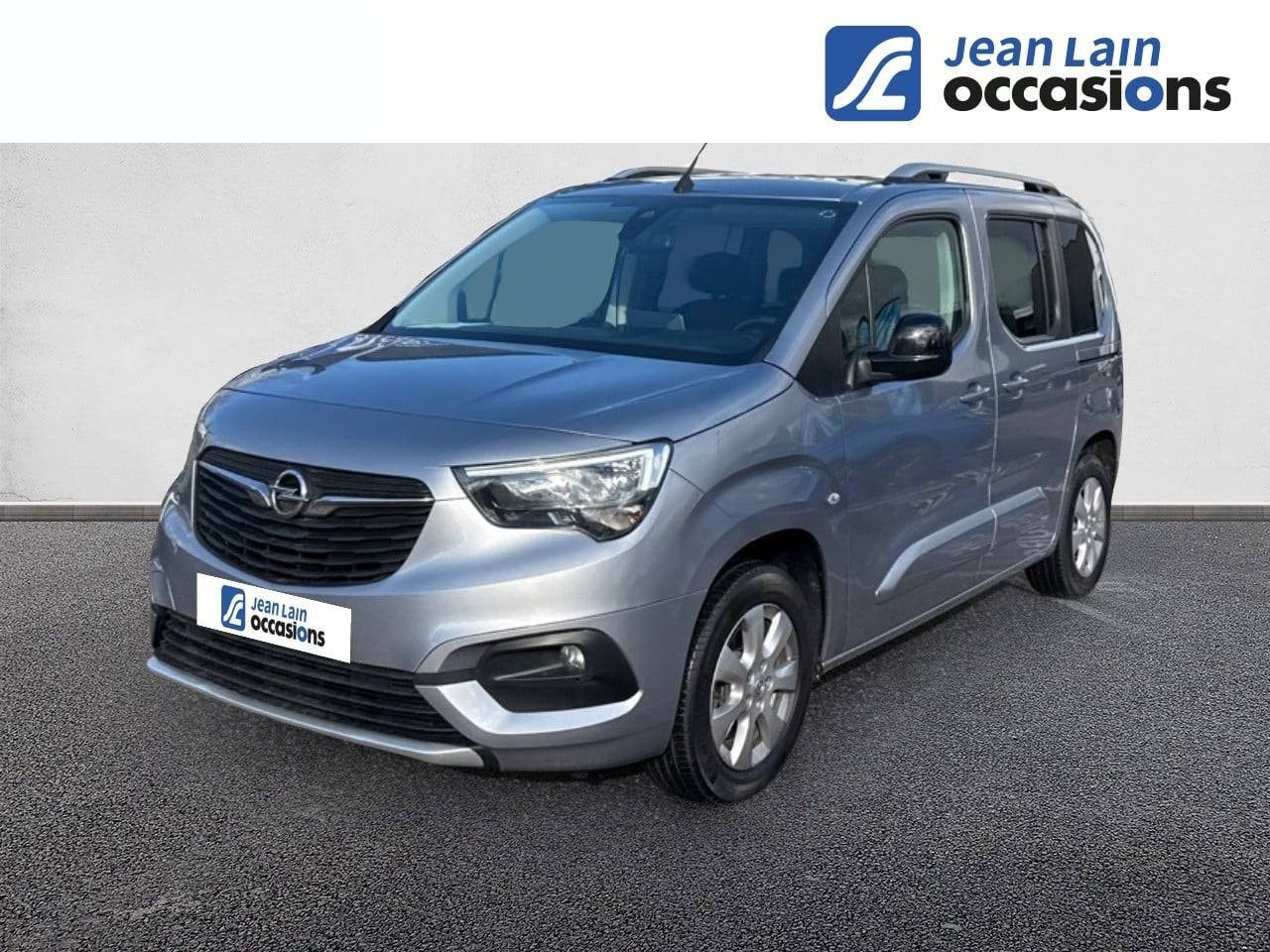Vente en ligne OPEL COMBO LIFE Combo Life L1H1 1.2 130 ch BVA8 Start/Stop Elegance Pack de 2022 au prix de 19 990 €