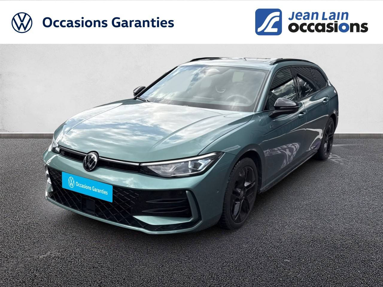 Vente en ligne VOLKSWAGEN PASSAT Passat 1.5 eTSI OPF 150 DSG7 R-Line de 2024 au prix de 41 990 €