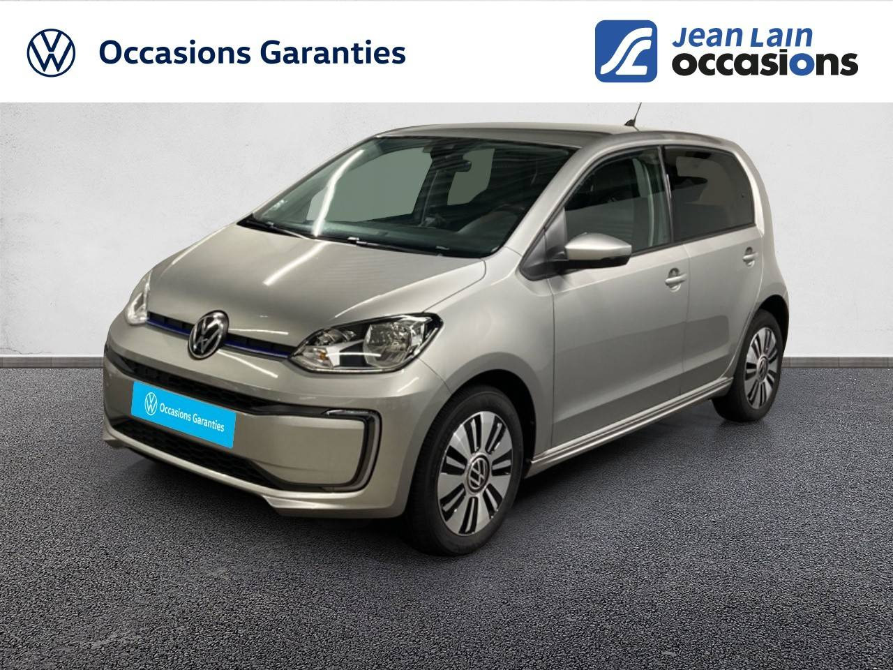 Vente en ligne VOLKSWAGEN E-UP! 2.0 e-up! 83 Electrique Life Plus de 2023 au prix de 14 590 €