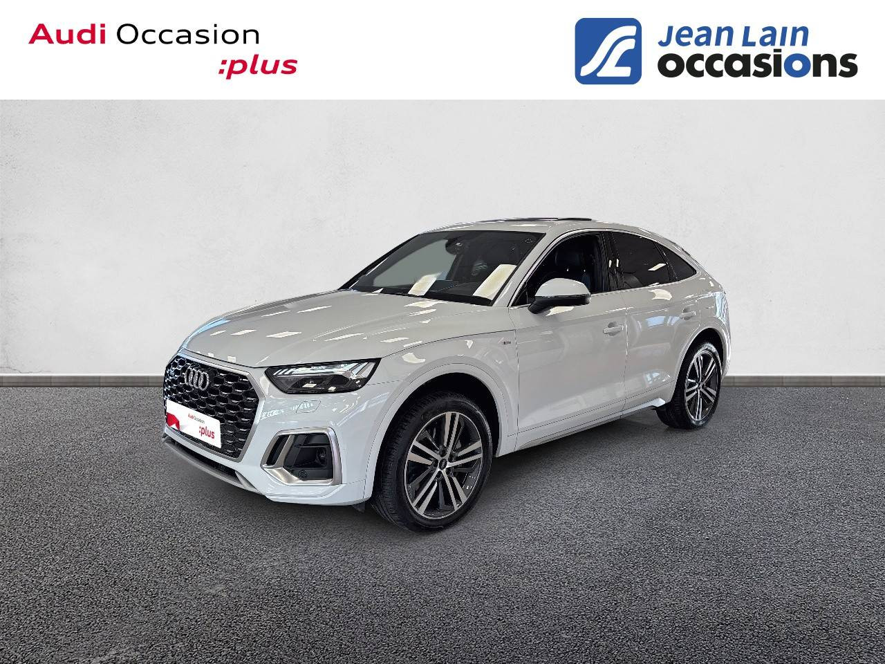 Vente en ligne AUDI Q5 SPORTBACK Q5 Sportback 55 TFSIe 367 S tronic 7 Quattro S line de 2023 au prix de 49 280 €
