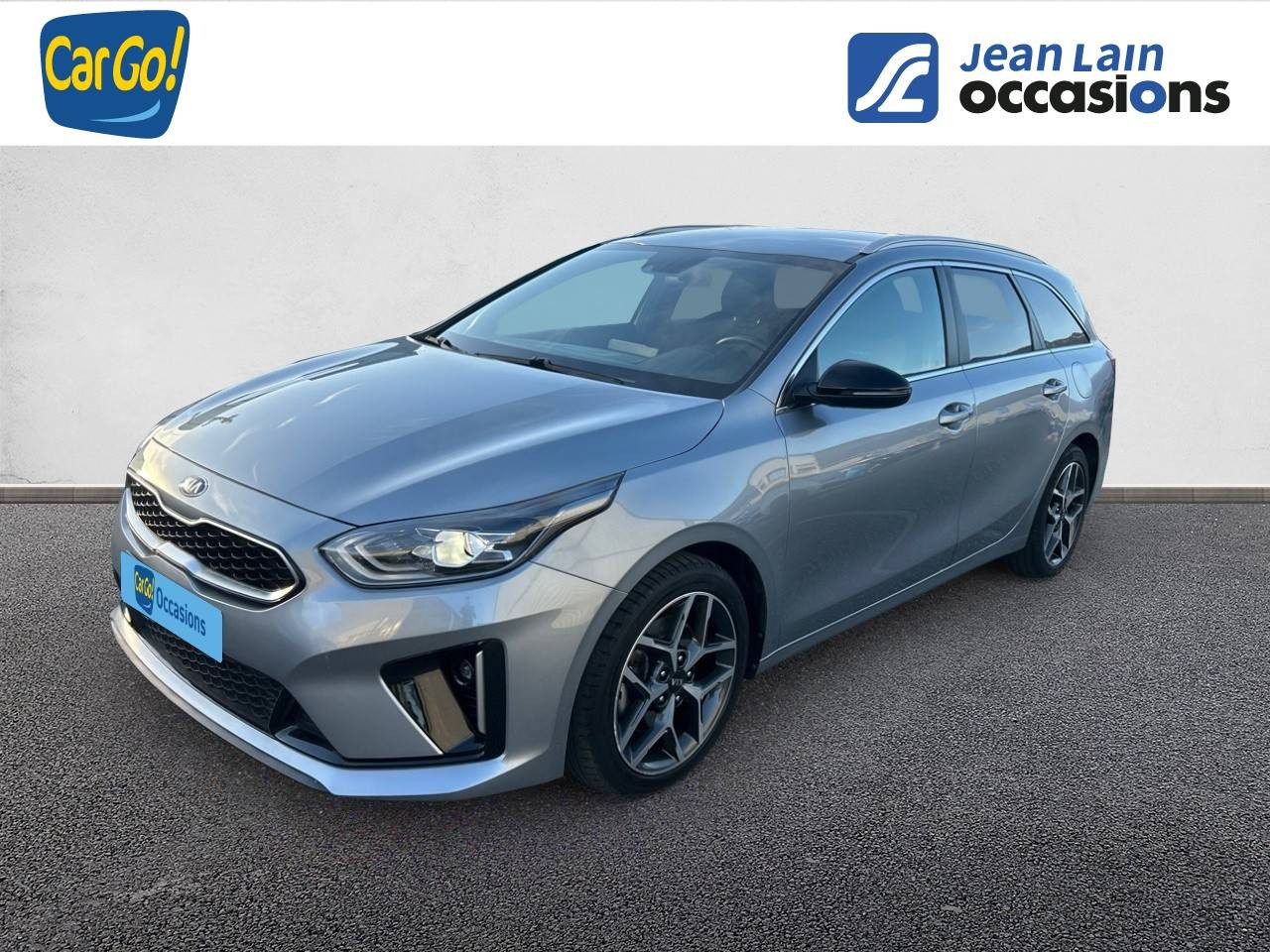 Vente en ligne KIA CEED SW CEED SW 1.6 CRDi 136 ch MHEV iBVM6 GT Line Premium de 2022 au prix de 18 990 €