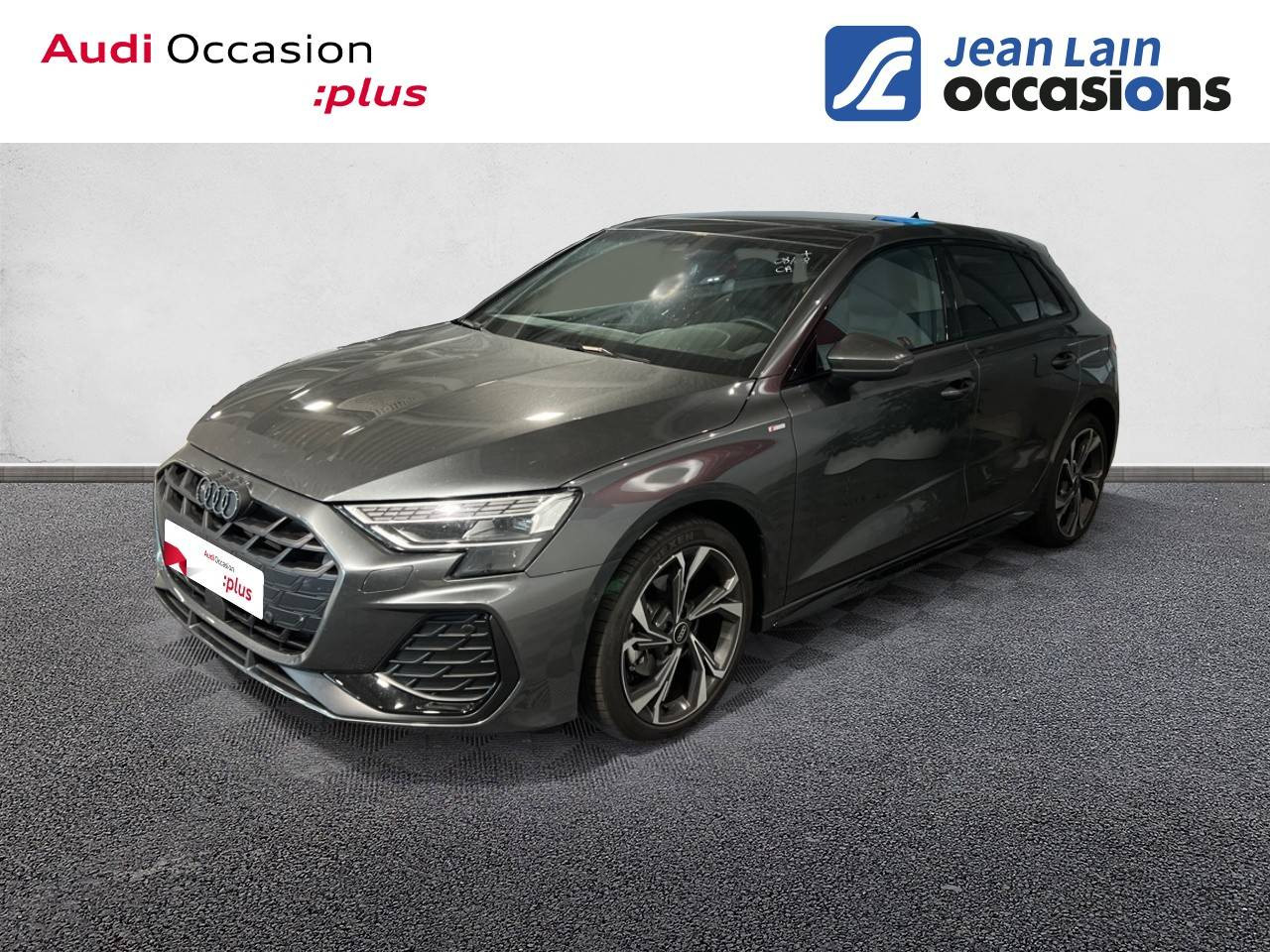Vente en ligne AUDI A3 SPORTBACK A3 Sportback TFSI Mild Hybrid 150 S tronic 7 S line de 2025 au prix de 38 990 €
