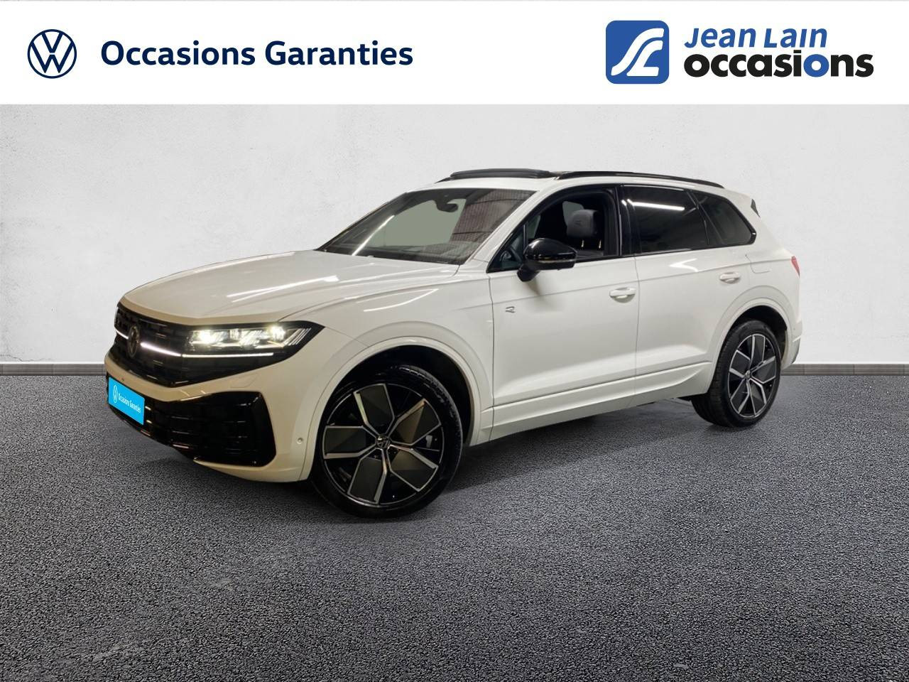 Vente en ligne VOLKSWAGEN TOUAREG Touareg 3.0 V6 eHybrid 462 ch Tiptronic 8 4Motion R de 2023 au prix de 69 990 €