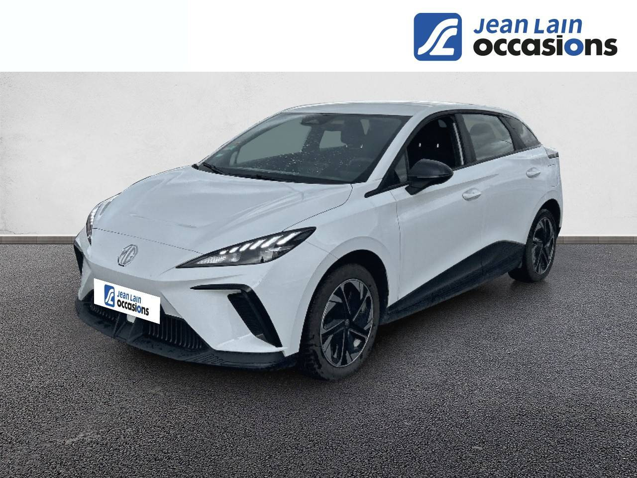 Vente en ligne MG MG4 MG4 Electric 51kWh - 125 kW 2WD Standard de 2024 au prix de 18 990 €